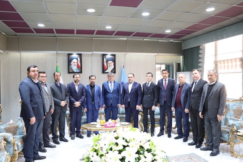 هیئت ازبکستان در نمایشگاه «Iran Lab-2024» شرکت کرد